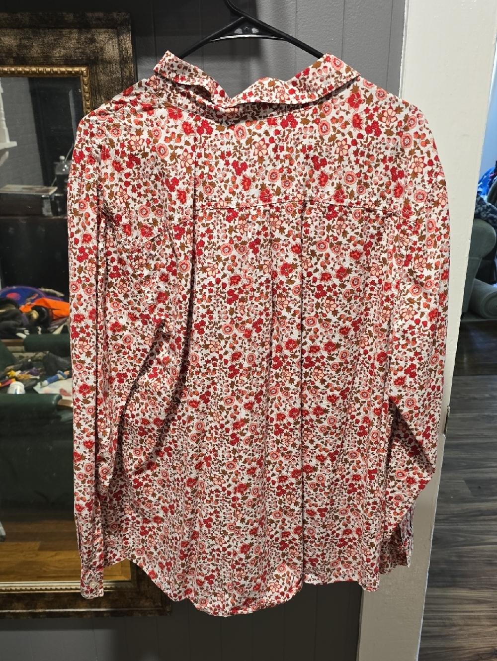 Old Navy - Picture 3 of 3